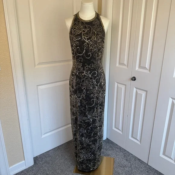 Oleg Cassini | Dresses | Black Tie Oleg Cassini 0 Silk Heavy Black And Gold  Beaded Gown Size 8 | Poshmark
